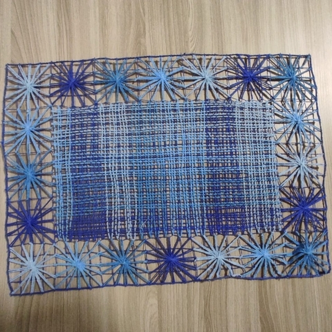Jogo Americano Retangular Palácio em Renda Filé Tons de Azul
