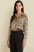 Camisa em Toque de Seda Animal Print - comprar online