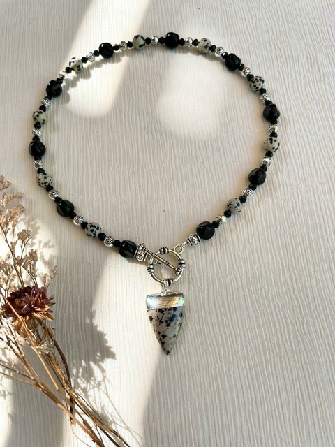 COLLAR VANUS JASPE DALMATA