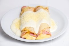 CREPES RELLENOS DE JAMÓN Y QUESO