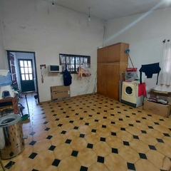 SE VENDE DUPLEX EN VILLA CLARET UBICADO EN CALLE DE LOS ARMENIOS 5817 en internet