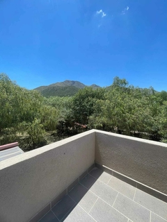 Imagen de OPORTUNIDAD EN CAPILLA DEL MONTE! CONSTRUCCION DE CALIDAD, ZONA CERRO URITORCO U$S 100.000