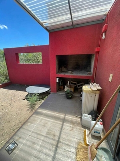 OPORTUNIDAD EN CAPILLA DEL MONTE! CONSTRUCCION DE CALIDAD, ZONA CERRO URITORCO U$S 100.000