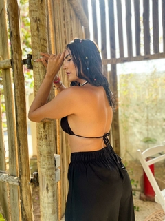 Cropped Melissa na internet