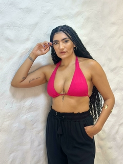 Cropped Melissa na internet