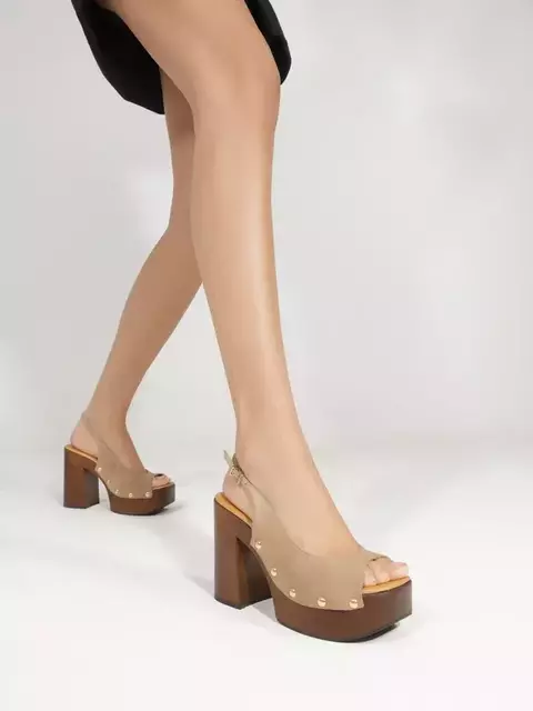 SCHUTZ Sandália Couro Rose Sling Marrom
