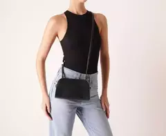 ANACAPRI Bolsa Tiracolo Média Zíper Helena Preta