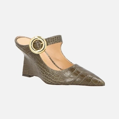 LUIZA BARCELOS SCARPIN MULE EM COURO CROCO VERDE TOMILHO E SALTO ANABELA - comprar online