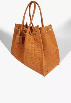 SCHUTZ Bolsa Tote Maxi Rebecca Camurça Marrom - comprar online