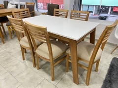 Mesa escandinava en internet