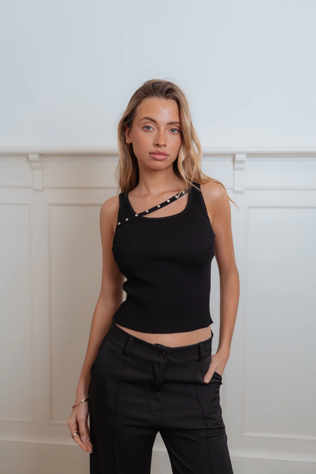 Top Ines (JU2655)