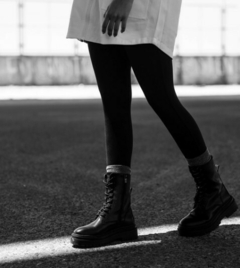 BORCEGO ROSELLE NEGRO - comprar online