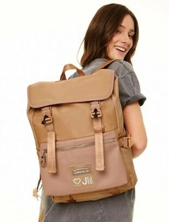 MOCHILA CAMEL MINERVA