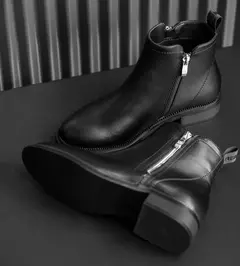 BOTA PANDA BLACK en internet