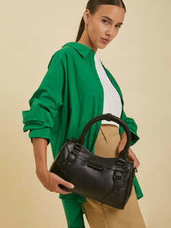 Cartera Juli Negro en internet