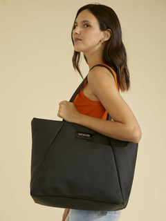 Shopping Bag Sofia Negro Porta Notebook - comprar online