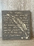 SELLO STRONG ROCK ESCRITURA Y PLUMA 14X14 (A 104)