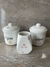 REGALERIA CERAMICA SET MATERO FRASES 9 CM DIAMETRO - comprar online