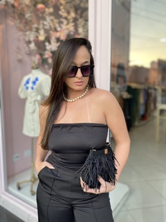 Macacão Paola na internet