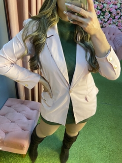 Blazer Claudia na internet