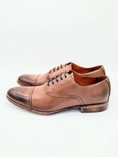 Zapato de Vestir Costura Guante Detalles en Picado 8971/16 - comprar online