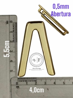 Fivela Metal Modelo V Grosso cor Dourado pacote com 6pçs - comprar online