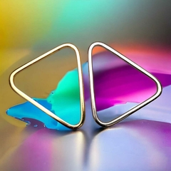 Fivela Metal Qualidade Zamak Modelo Triangulo Cor dourado ou prata pacote com 6pçs