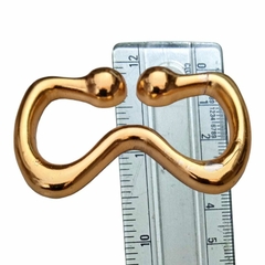 Fivela para Vestido em Metal Modelo Borboleta cor Dourado pacote com 6 peças 