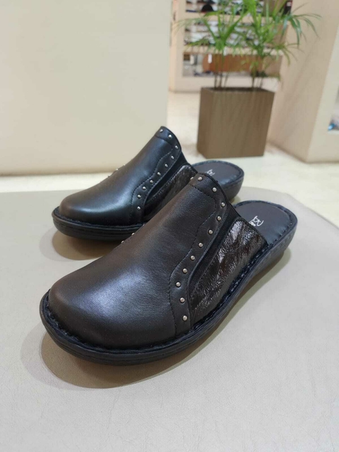 Zueco Punta Cerrada - comprar online