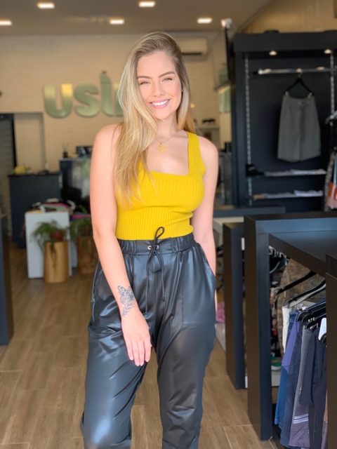 REGATA TRICOT AÇAFRÃO