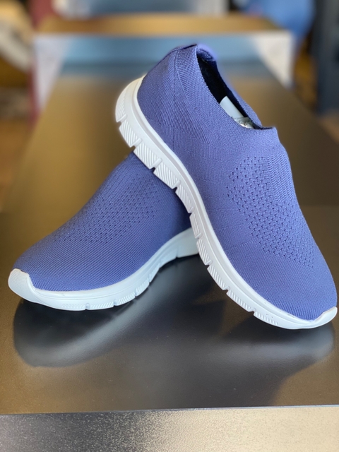TÊNIS TRICOT AZUL MARINHO