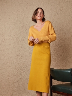 BLUSA AÇAFRÃO - Usina da moda