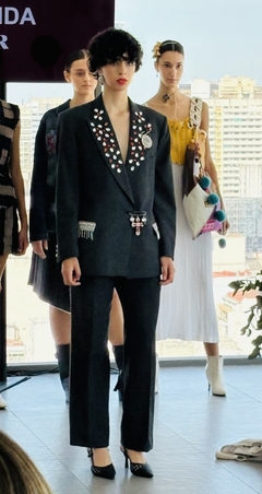 Traje Ninel - CUSTOMIZATE