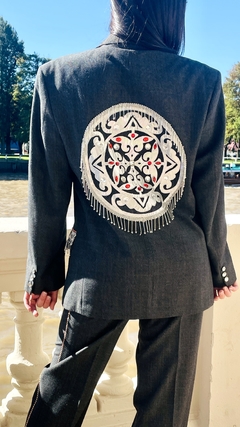 Traje Ninel - CUSTOMIZATE