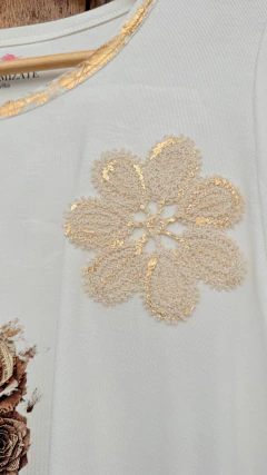 Remera Janis - CUSTOMIZATE