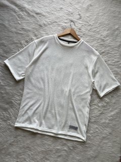 Imagen de REMERAS DE TEJIDO OVERSIZE