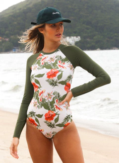 Maiô Floral na internet
