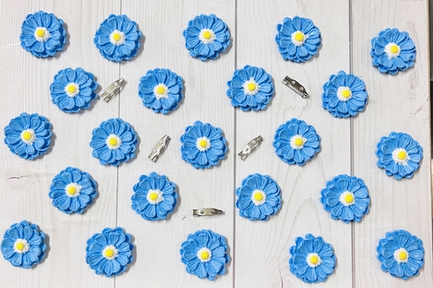 ESCARAPELAS ARGENTINA CON PRENDEDOR,FLOR GRANDE X 10 UNIDADES