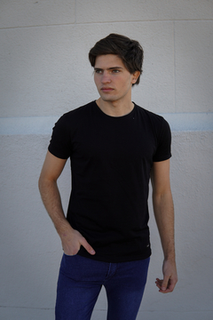 REMERA BASICA - comprar online