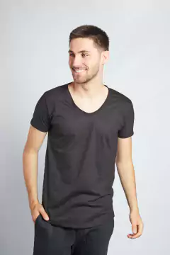 REMERA U