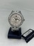 Reloj Tommy con brillos en su contorno