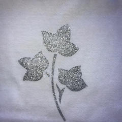BODY ESTAMPA FLORES PLATA - comprar online