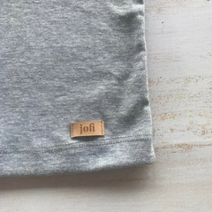 REMERA BÁSICA- GRIS - comprar online