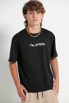 Remera Travel 10-18