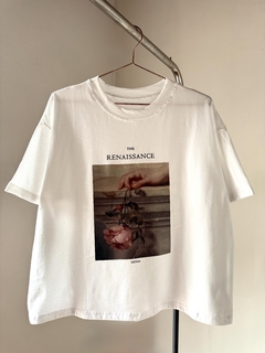 Remera Rosas arte