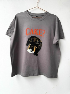 remera CAKE??