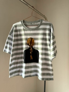 Remera trenzas en internet