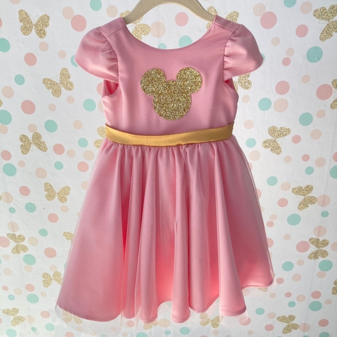 Vestido Minnie dourado