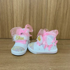 Tênis com nome jardim das borboletas na internet