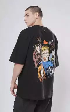 Imagen de Remera Luxo Piranha 2 Oversize Unisex – Cuello Redondo Algodón Premium